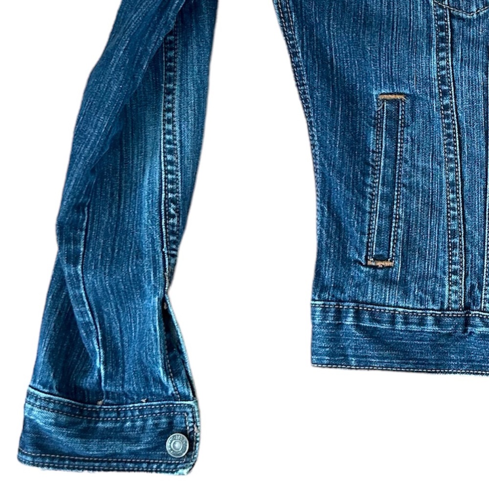 Old Navy Classic Denim Jean Jacket Size Medium - Picture 5 of 12